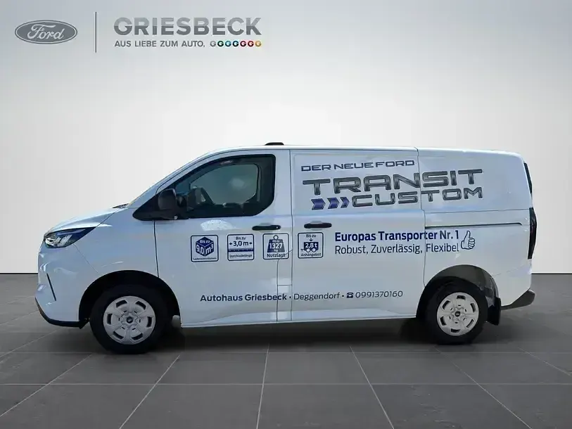 Gebraucht Ford Transit Custom Trend 136 PS (100 kW) 2024 Weiß (frostweiß) Limousine