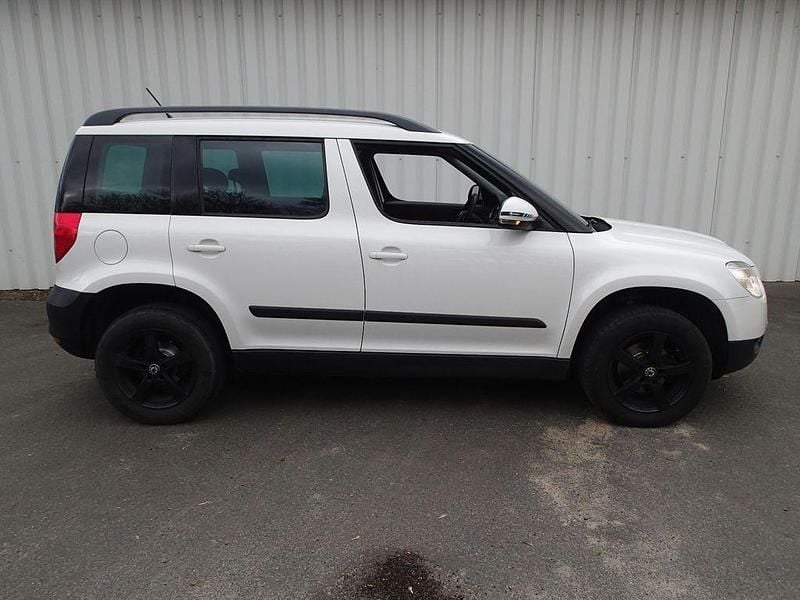 Gebraucht Skoda Yeti Elegance 105 PS (77 kW) 2014 SUV