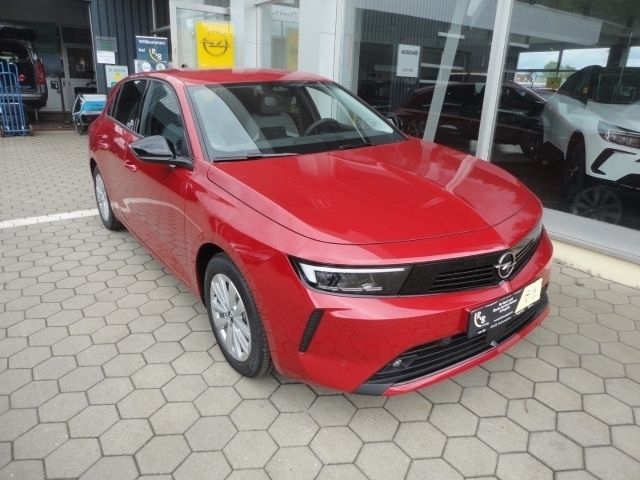 Gebraucht Opel Astra Enjoy 110 PS (80 kW) 2024 Farbig lackiert (rot Limousine