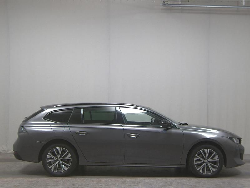 Grau Gebraucht 2023 Peugeot 508 Allure | 17.780 € (Guter Preis) - Bild 1/4