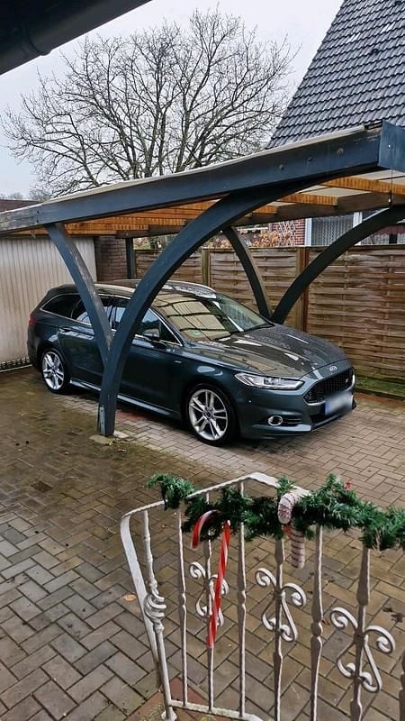 Gebraucht Ford Mondeo ST-Line 180 PS (132 kW) 2016 Grün Kombi