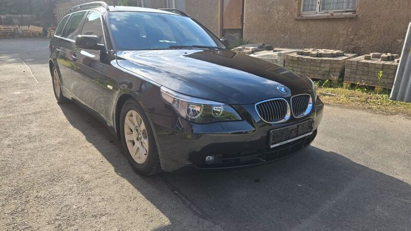 Schwarz Gebraucht 2006 BMW 525 Performance Kombi | 3.000 € (Superpreis) - Bild 1/4