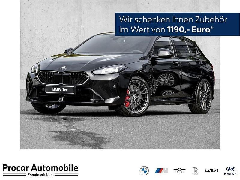 Schwarz Neu 2025 BMW 120 M Sport Kleinwagen | 43.950 € (Teuer) - Bild 1/4