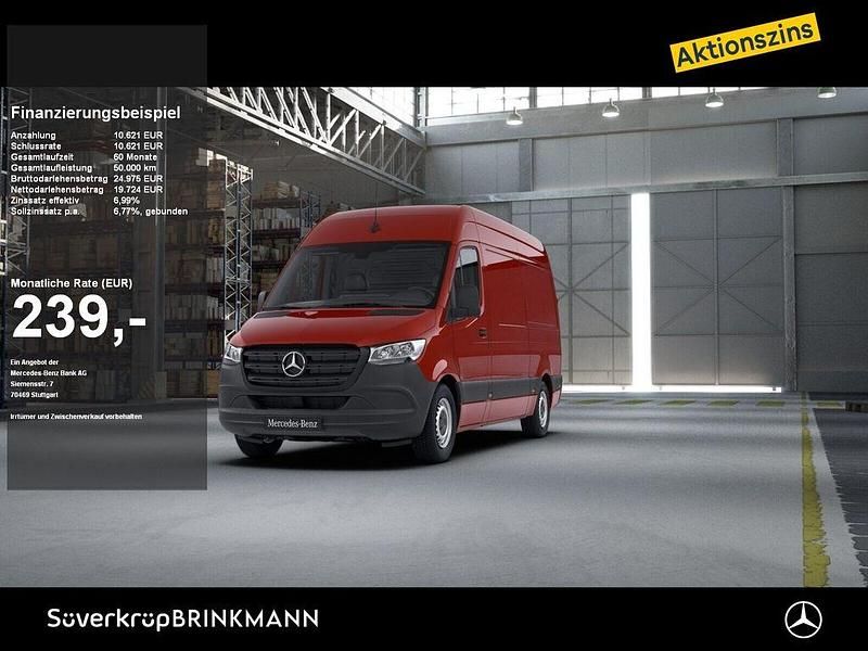 Gebraucht Mercedes Sprinter 150 PS (110 kW) 2022 Rot Van