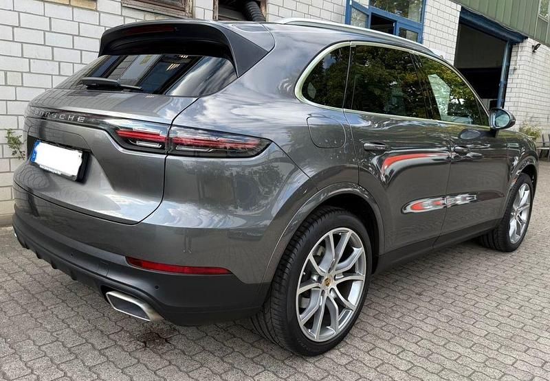 Second-hand Porsche Cayenne 340 CP (250 kW) 2019 Gri SUV