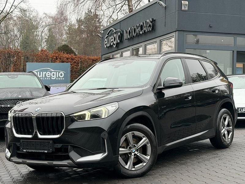 Schwarz Gebraucht 2023 BMW X1 SUV | 28.790 € (Superpreis) - Bild 1/4