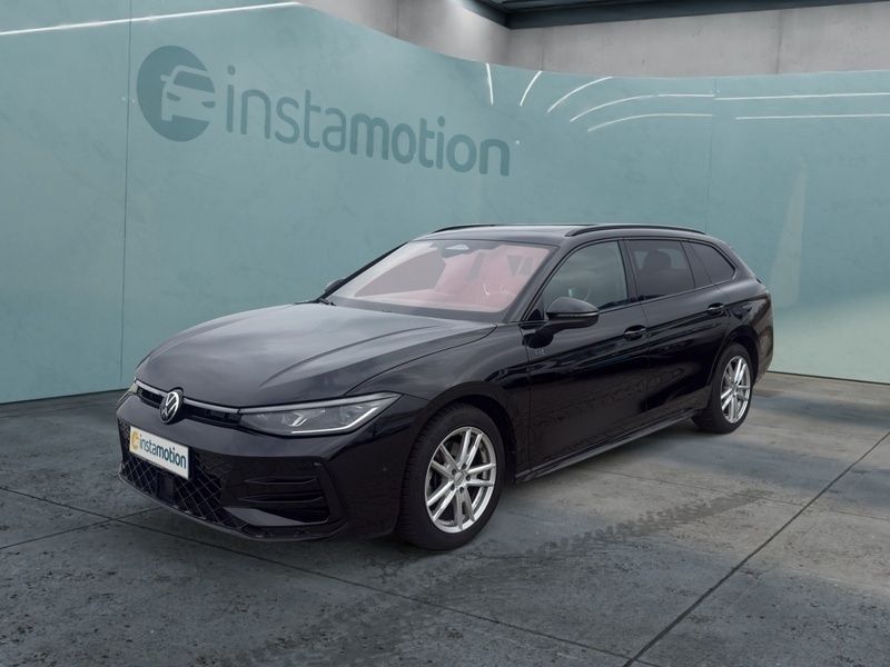Gebraucht VW Passat R-line 150 PS (110 kW) 2024 Schwarz Kombi