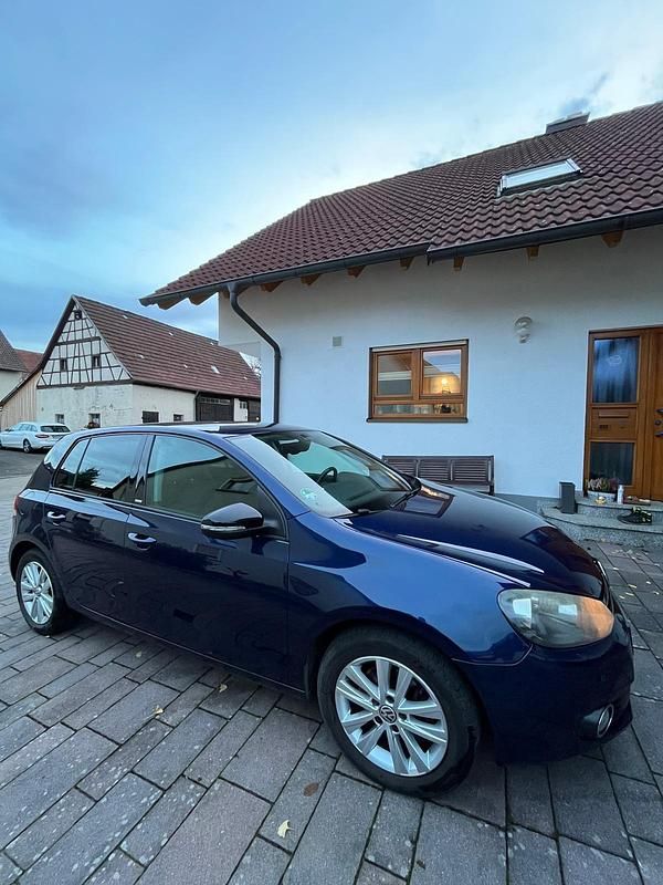 Blau Gebraucht 2012 VW Golf VI Kleinwagen | 4.900 € (Guter Preis) - Bild 1/4