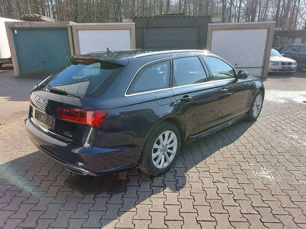 Gebraucht Audi A6 S-Line 218 PS (160 kW) 2016 Mondscheinblau metallic Kombi