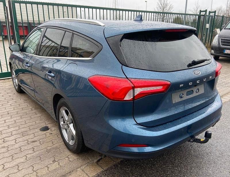 Gebraucht Ford Focus Titanium X 120 PS (88 kW) 2020 Blau Limousine