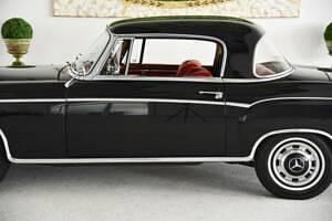 Gebraucht Mercedes 220 SE 120 PS (88 kW) 1960 Schwarz Coupé