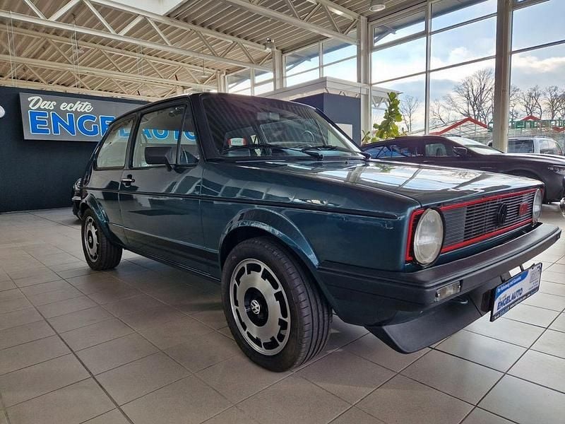 Grün Gebraucht 1981 VW Golf I GTI Limousine | 16.890 € - Bild 1/4