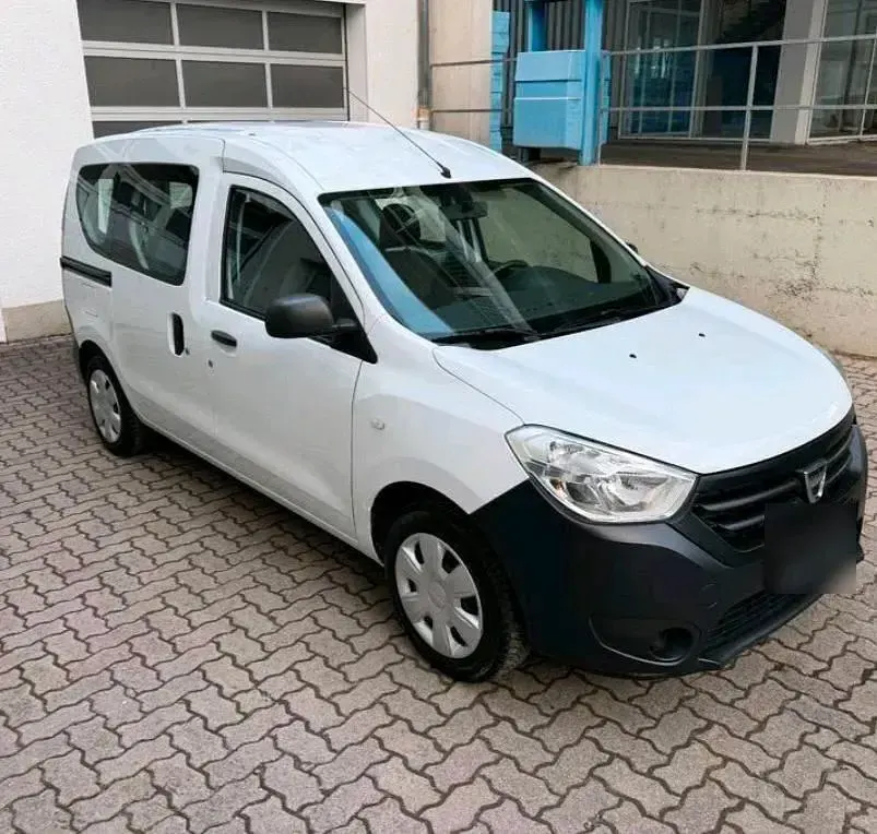 Second-hand Dacia Dokker 83 CP (61 kW) 2013 Alb Monovolum