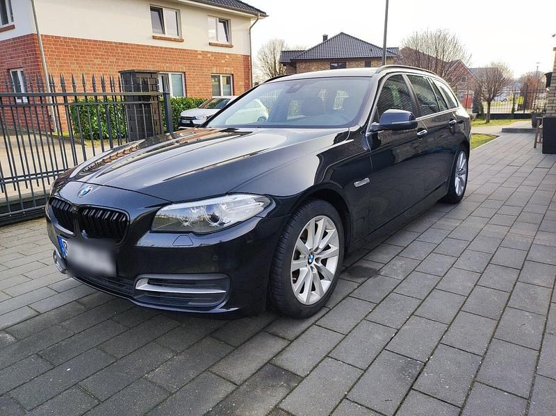 Gebraucht BMW 520 190 PS (139 kW) 2014 Schwarz Kombi