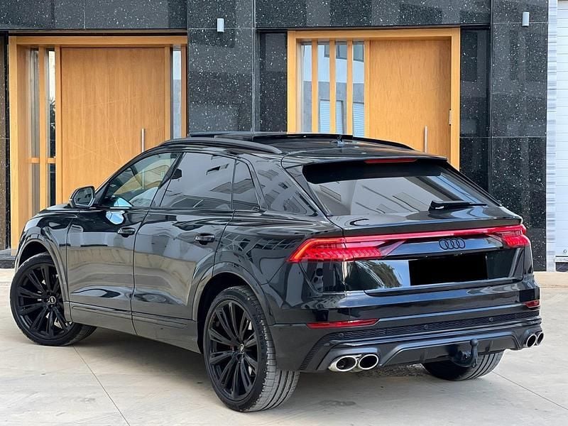 Gebraucht Audi SQ8 Ambiente 507 PS (372 kW) 2023 Schwarz SUV