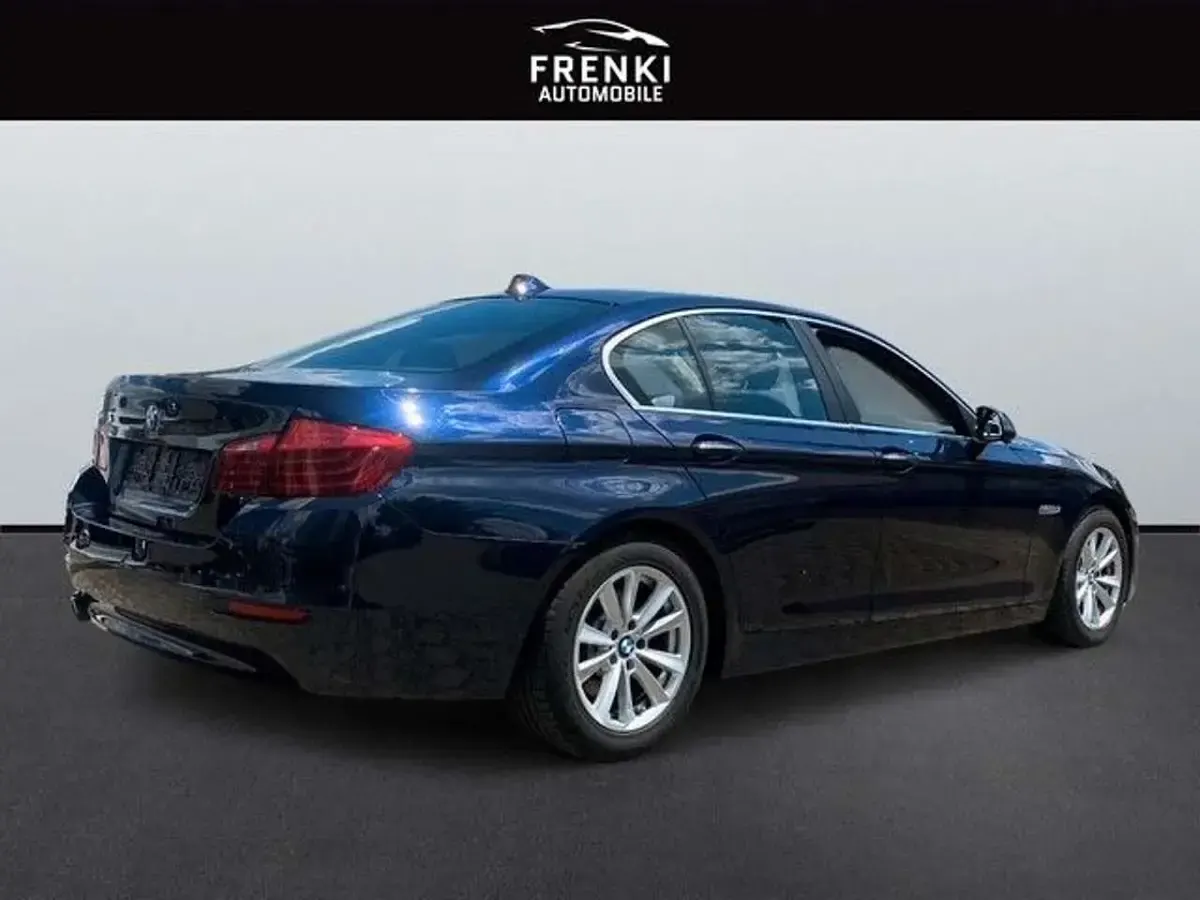 Używany BMW 520 Performance 190 KM (139 kW) 2016 Niebieski Sedan/Limuzyna