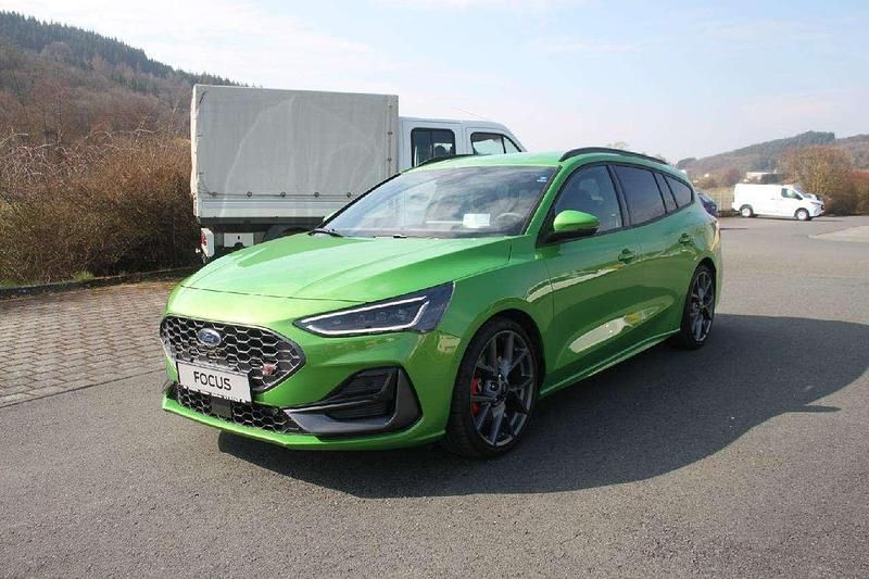 Gebraucht Ford Focus ST 280 PS (205 kW) 2025 Mean green Kombi