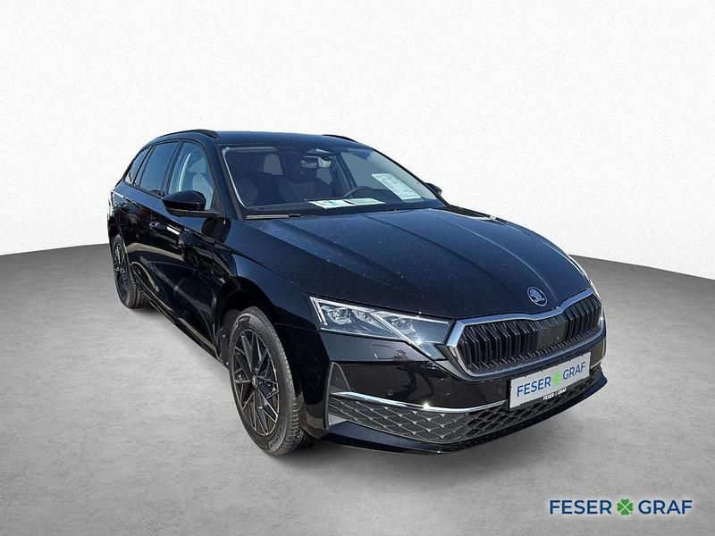 Neu Skoda Octavia Selection 150 PS (110 kW) 2026 Moon weiss perleffekt Kombi