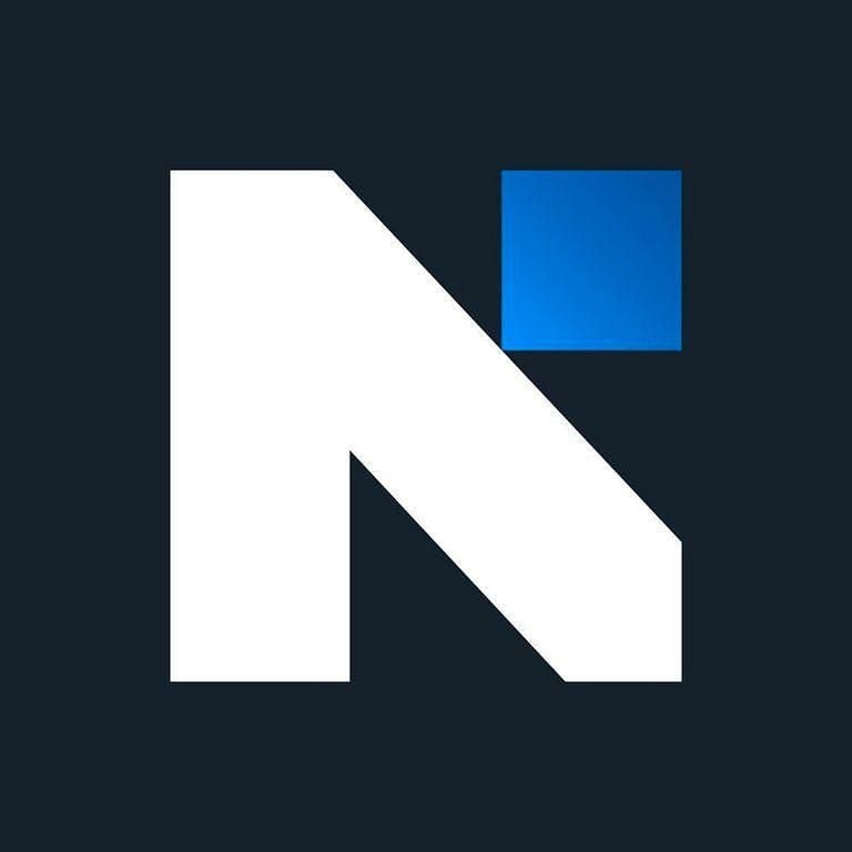 Silber Gebraucht 2013 Ford B-MAX Titanium Van / Kleinbus | 5.990 € (Fairer Preis) - Bild 1/1