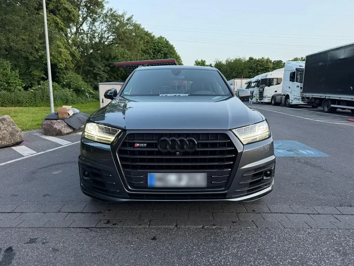 Gebraucht Audi SQ7 435 PS (319 kW) 2017 Grau SUV
