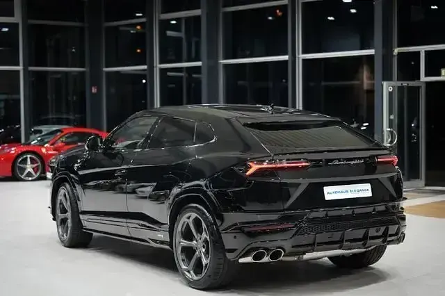 Second-hand Lamborghini Urus 666 CP (489 kW) 2023 Negru SUV