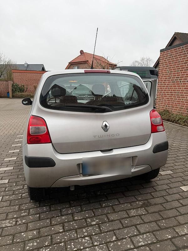 Gebraucht Renault Twingo 76 PS (55 kW) 2007 Silber Kleinwagen