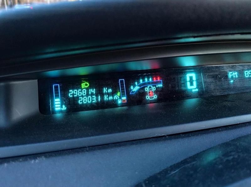 Gebraucht Renault Scénic II 131 PS (96 kW) 2005 Schwarz Van / Kleinbus