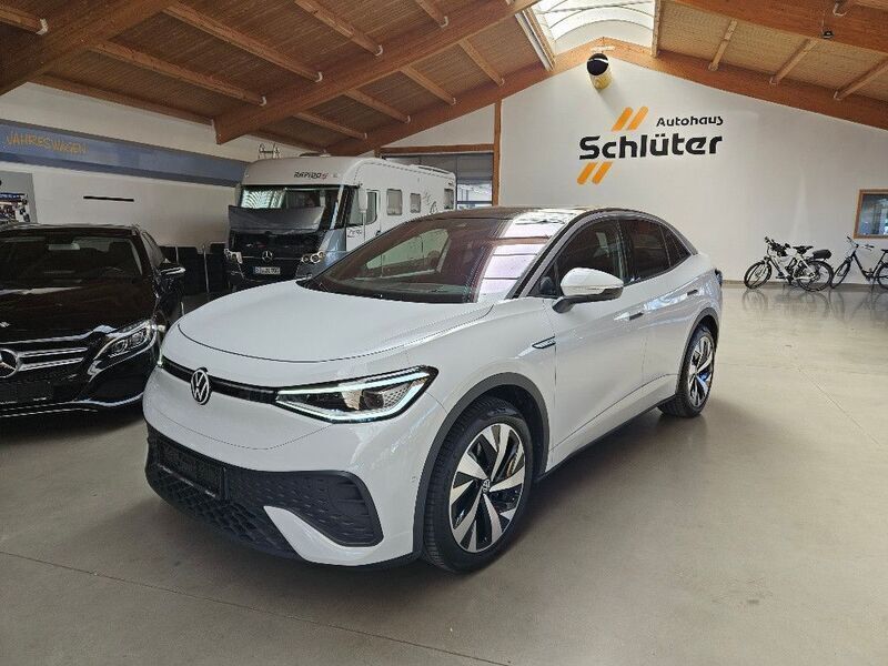 Gletscherweiß Gebraucht 2023 VW ID.5 IQ Drive SUV | 38.445 € (Etwas zu teuer) - Bild 1/4