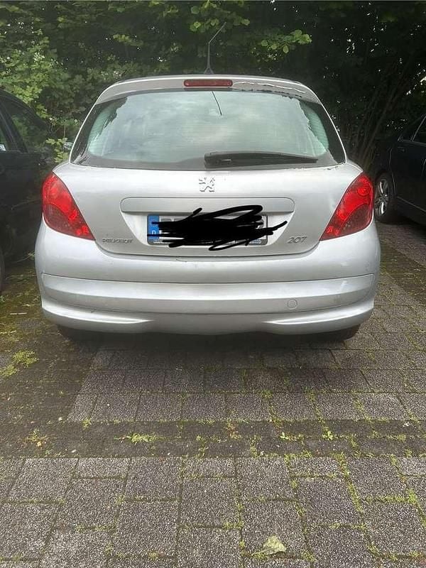 Gebraucht 2006 Peugeot 207 Tendance Limousine | 1.000 € (Guter Preis) - Bild 1/4
