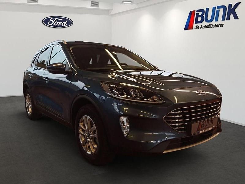 Gebraucht Ford Kuga Titanium 224 PS (164 kW) 2022 Chromablau metallic SUV