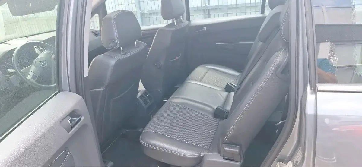 Gebraucht Opel Zafira 120 PS (88 kW) 2005 Grau Van / Kleinbus