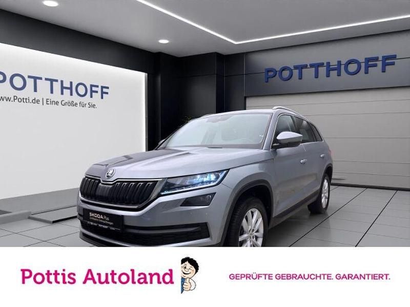 Grau Gebraucht 2021 Skoda Kodiaq Style SUV | 30.777 € (Guter Preis) - Bild 1/4
