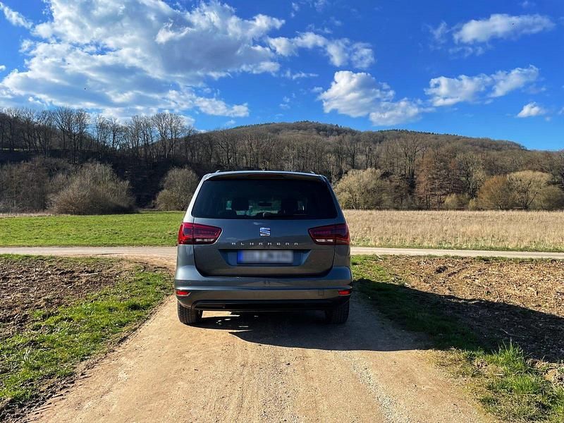 Gebraucht Seat Alhambra 150 PS (110 kW) 2017 Grau Van / Kleinbus