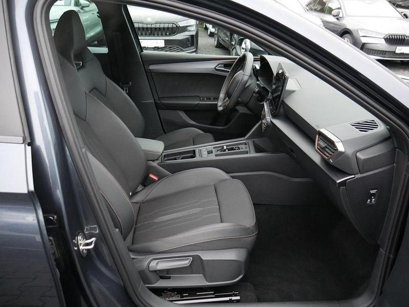 Gebraucht Cupra Leon VZ 300 PS (220 kW) 2024 Grau Limousine