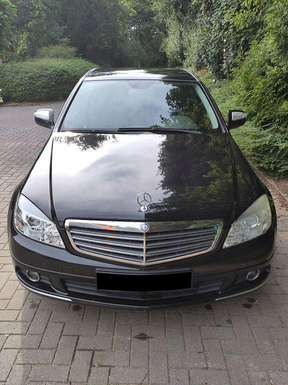 Gebraucht Mercedes C220 Elegance 170 PS (125 kW) 2008 Schwarz Limousine