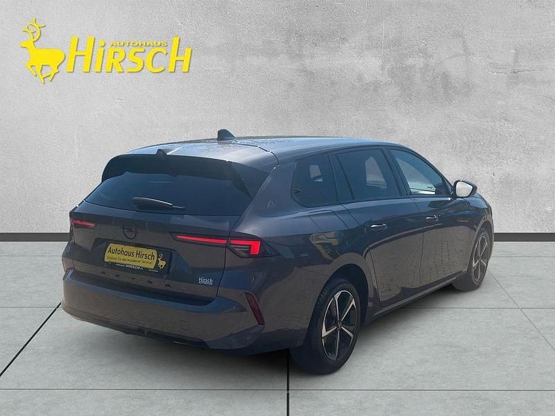 Gebraucht Opel Astra 131 PS (96 kW) 2024 Vulkangrau Kleinwagen