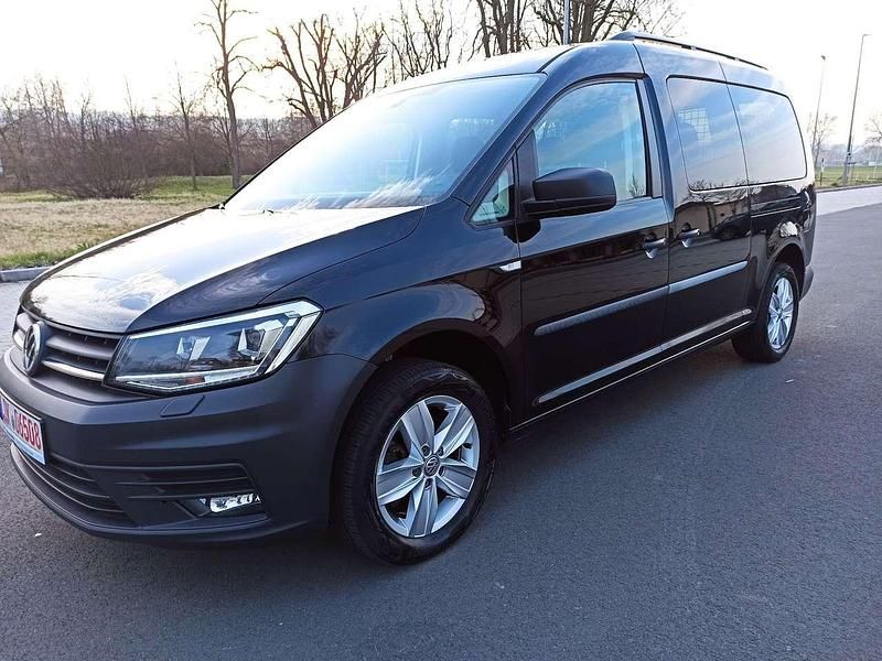 Gebraucht VW Caddy Maxi Comfortline 102 PS (75 kW) 2020 Schwarz Van / Kleinbus