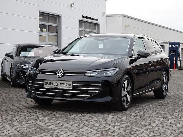 Gebraucht 2024 VW Passat Business Kombi | 36.900 € (Superpreis) - Bild 1/4