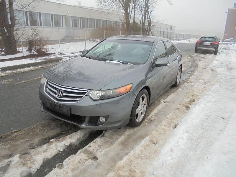 Gebraucht Honda Accord Elegance 156 PS (114 kW) 2011 Limousine