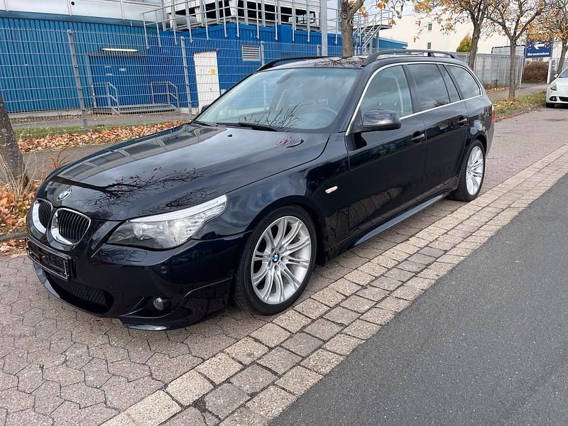 Schwarz Gebraucht 2010 BMW 520 M Sport Kombi | 6.999 € (Fairer Preis) - Bild 1/4