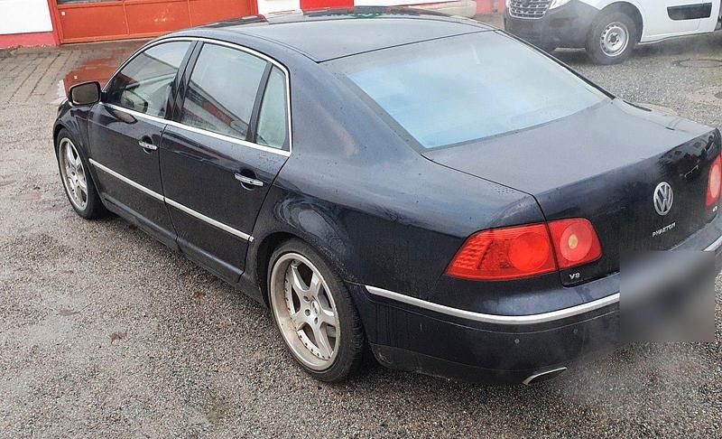 Gebraucht VW Phaeton 334 PS (245 kW) 2004 Blau Limousine