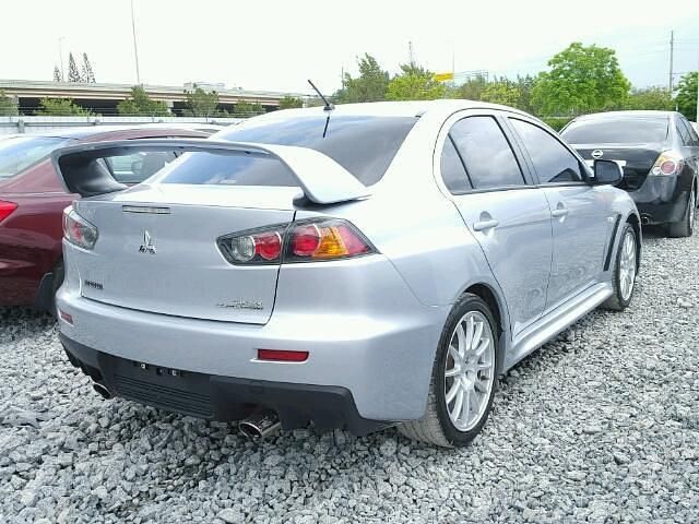 Second-hand Mitsubishi Lancer 401 CP (294 kW) 2013 Argintiu Coupe
