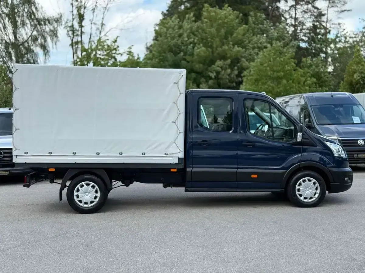 Gebraucht Ford Transit 131 PS (96 kW) 2021 Blau Van / Kleinbus