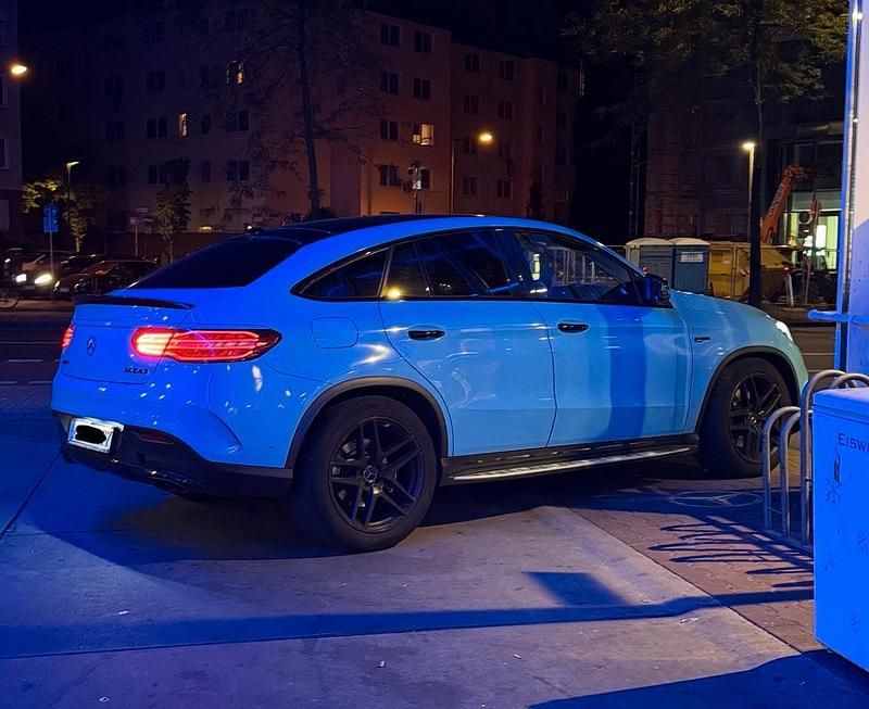 Gebraucht Mercedes GLE43 AMG AMG 390 PS (286 kW) 2018 Blau Coupé