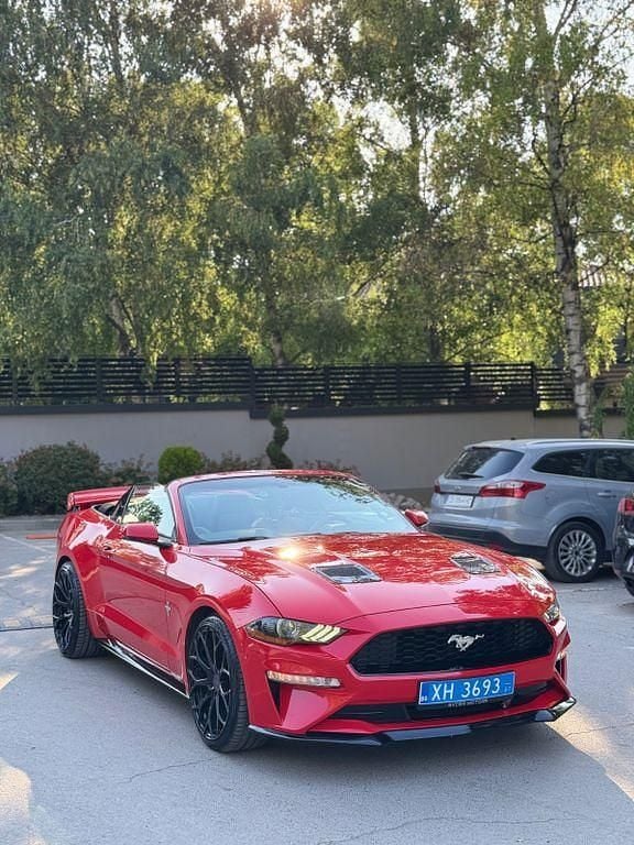 Gebraucht Ford Mustang 317 PS (233 kW) 2019 Rot Cabrio