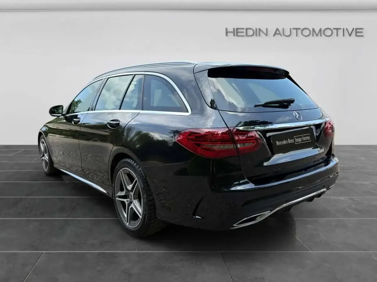 Gebraucht Mercedes C180 AMG 156 PS (114 kW) 2020 Schwarz Limousine