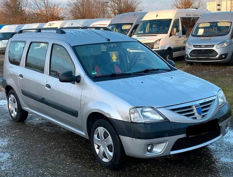 Gebraucht Dacia Logan Lauréate 87 PS (63 kW) 2008 Silber Kombi