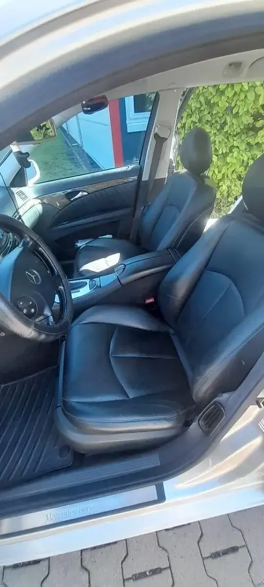 Gebraucht Mercedes E320 224 PS (164 kW) 2005 Silber Kombi