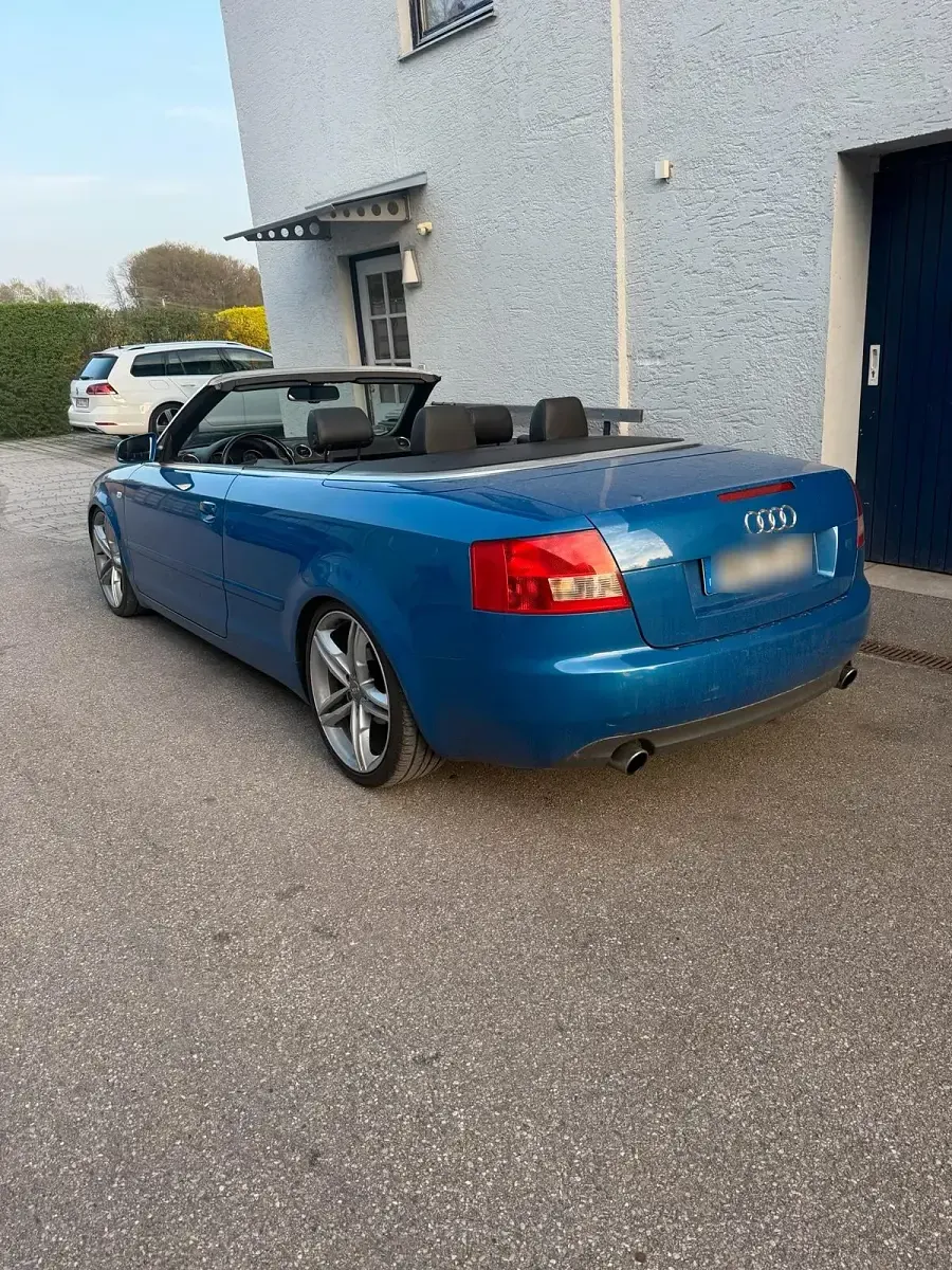 Gebraucht Audi A4 Cabriolet 163 PS (119 kW) 2003 Blau Cabrio