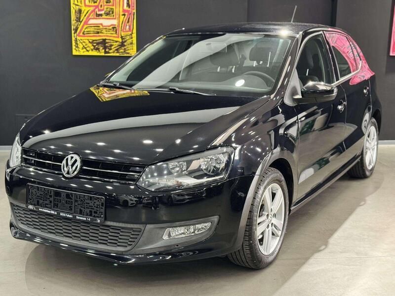 Deep black perleffekt Gebraucht 2012 VW Polo Comfortline Kleinwagen | 8.950 € (Etwas zu teuer) - Bild 1/4